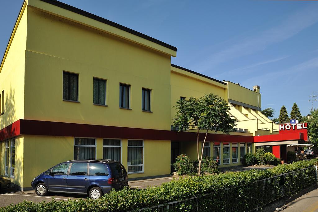 Hotel Olimpia Imola Esterno foto