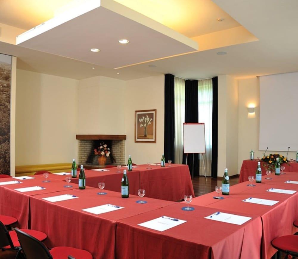 Hotel Olimpia Imola Esterno foto
