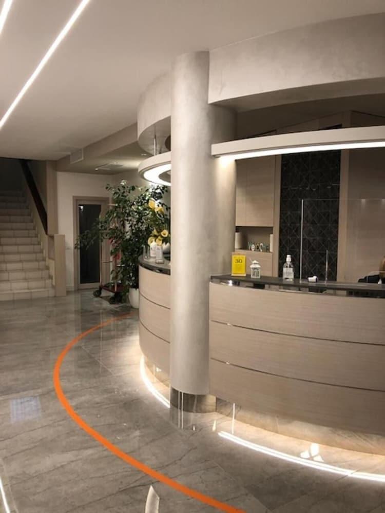 Hotel Olimpia Imola Esterno foto