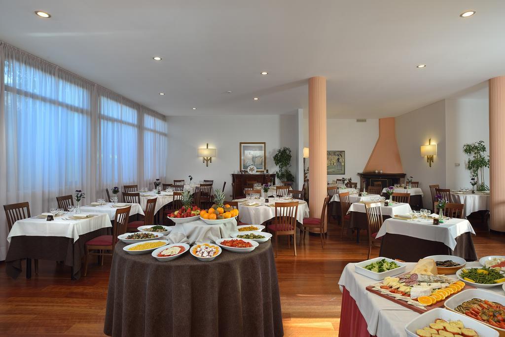 Hotel Olimpia Imola Esterno foto