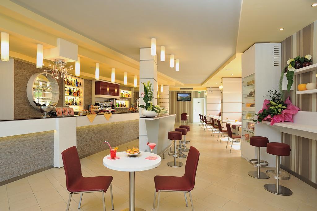 Hotel Olimpia Imola Esterno foto