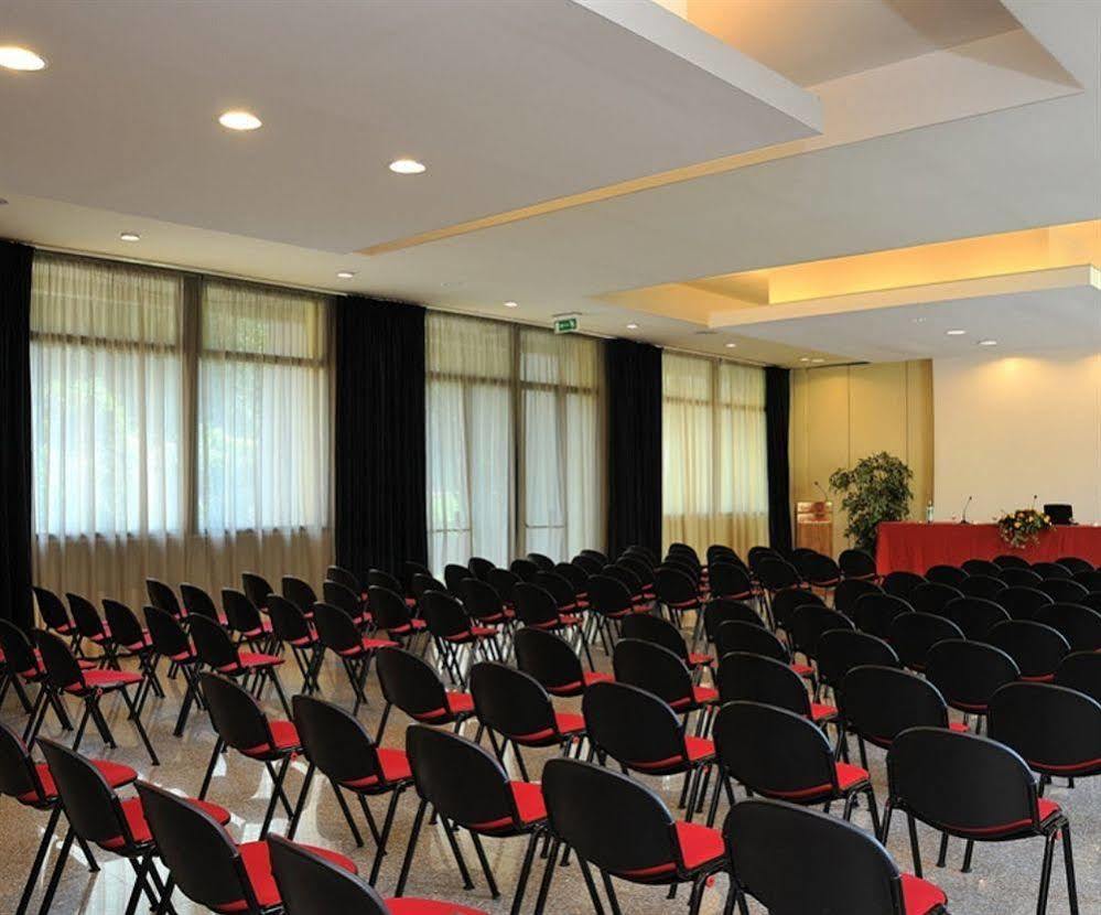 Hotel Olimpia Imola Esterno foto